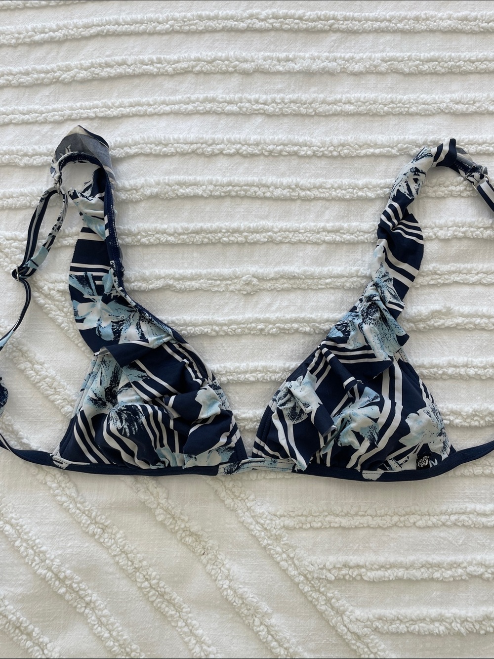 La Vie En Rose Navy Floral Ruffle Triangle Bikini Top